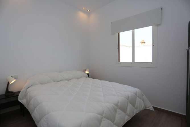 Apartamentos La Mar Sala Piscina Compartida Кониль-де-ла-Фронтера Экстерьер фото
