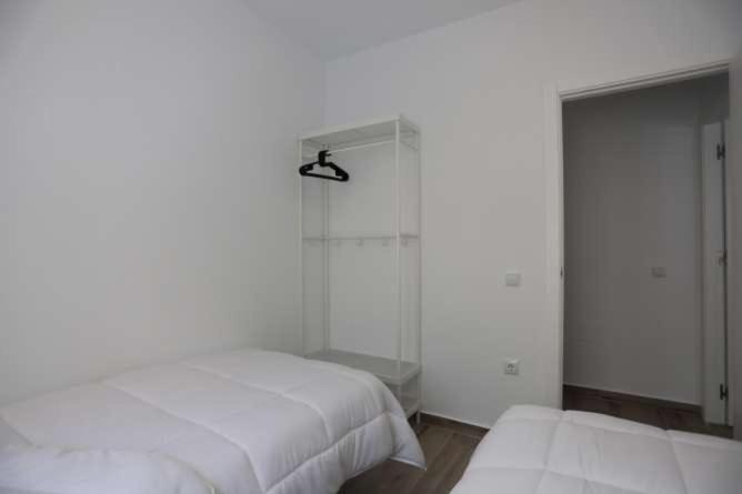 Apartamentos La Mar Sala Piscina Compartida Кониль-де-ла-Фронтера Экстерьер фото