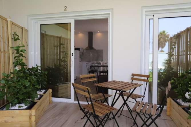 Apartamentos La Mar Sala Piscina Compartida Кониль-де-ла-Фронтера Экстерьер фото
