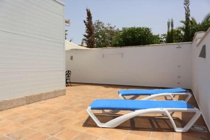 Apartamentos La Mar Sala Piscina Compartida Кониль-де-ла-Фронтера Экстерьер фото